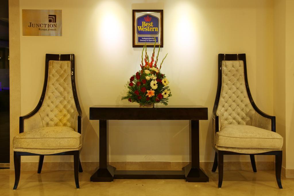 Continent Nakodar Hotel & Resorts Екстер'єр фото