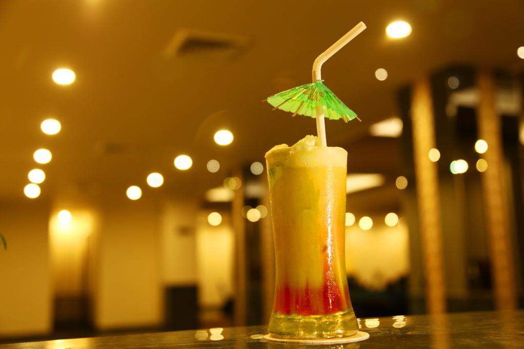 Continent Nakodar Hotel & Resorts Екстер'єр фото