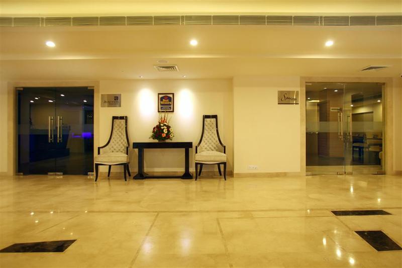 Continent Nakodar Hotel & Resorts Екстер'єр фото